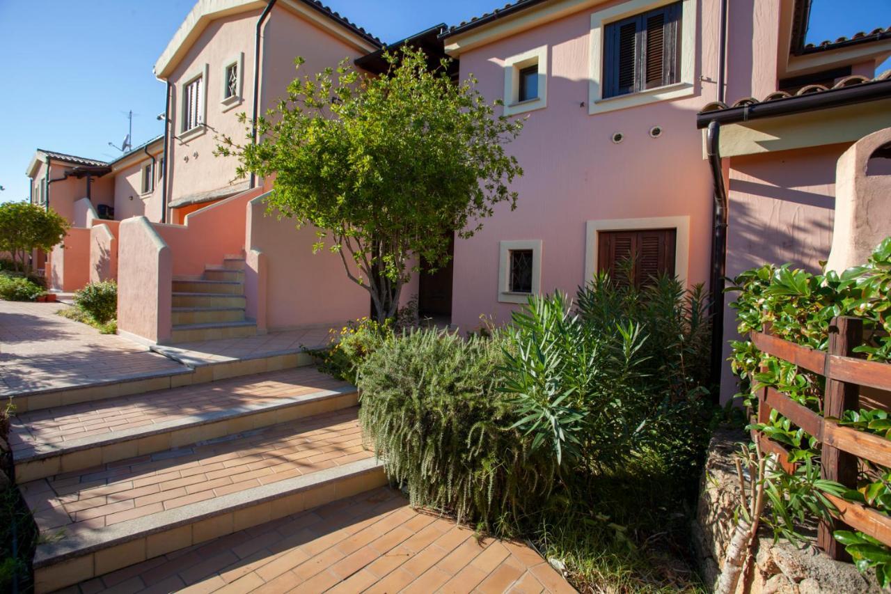 Appartamento Mare Olbia - Murta Maria Екстериор снимка